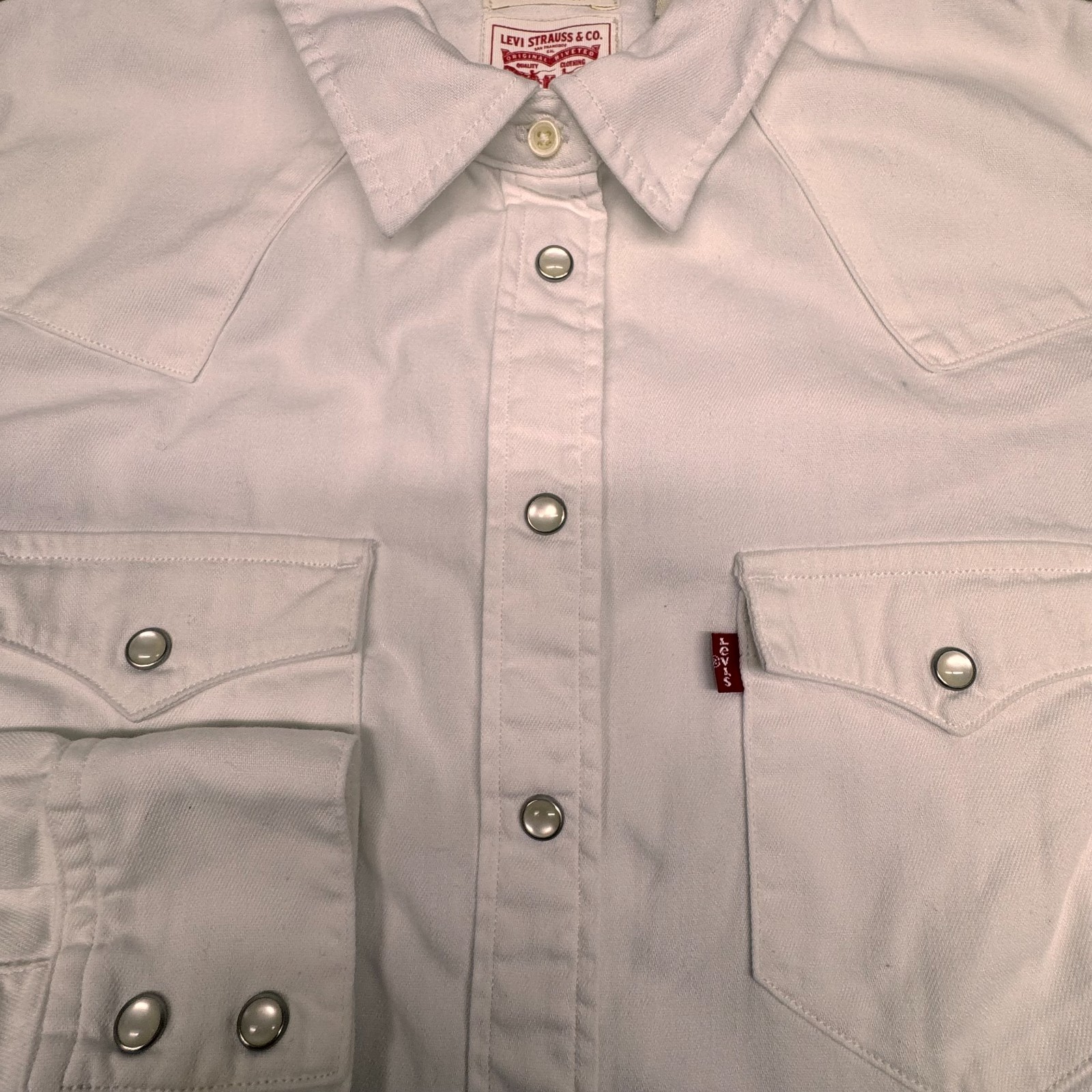 Levi Strauss Shirt Womens S White Button Down Tailored Fit Pocket Western Snap