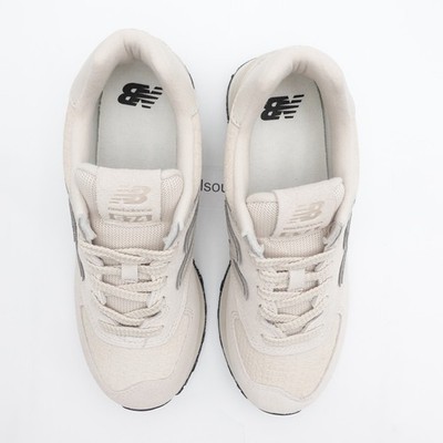 Size 8.5 Women's New Balance 574 Suede Sneakers WL574PBK White