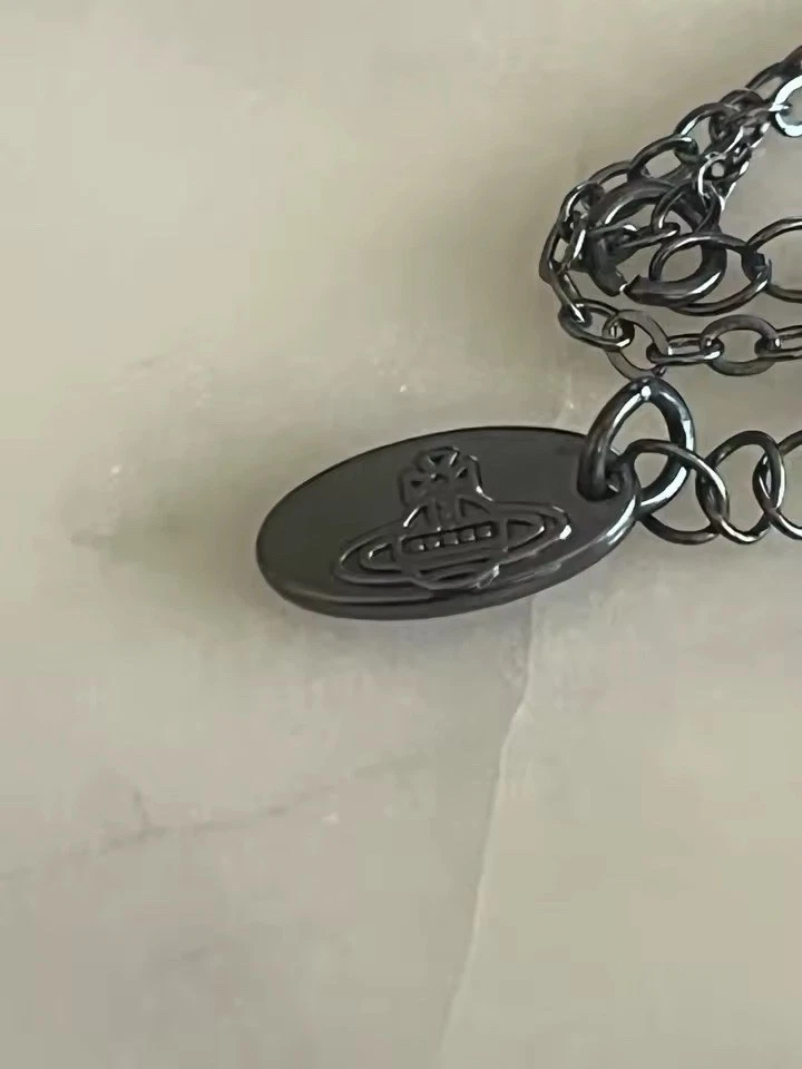 Vivienne WestWood Black Saturn Chain - Image 2 of 3