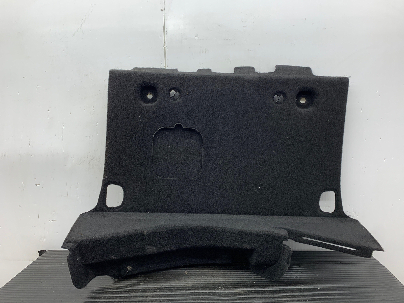 2014 - 2019 MASERATI GHIBLI OEM REAR TRUNK COMPARTMENT COVER TRIM 6700248410