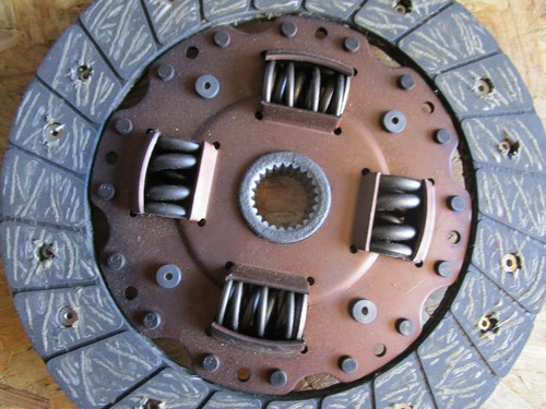 Opel Isuzu Campo Benziner Kupplungsscheibe Kupplung clutch disc Ø215mm Neu Orig. - Bild 5 von 9