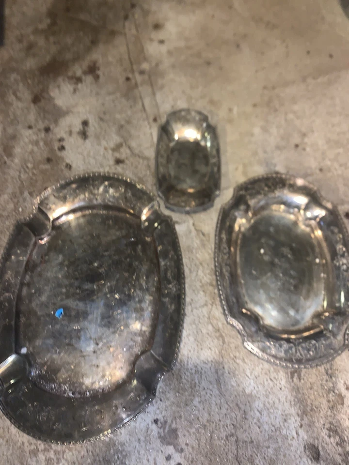 Antique 1914 Chippendale Electroplate Nickel Silver Etched Trays Set Of 3 - Image 4 of 4