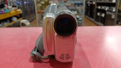 CANON iVIS DC200 | DVD Digital Camcorder in Good Condition | eBay