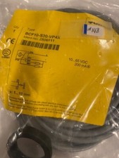 Turck Capacitive 10mm 4 wire PNP sensor 30mm barrel BCF10-S30-VP4X 2506111