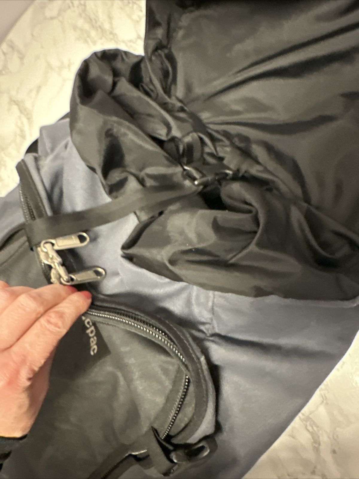 Macpac Zambesi Black Backpack Rucksack Bag FREE UK POSTAGE eBay