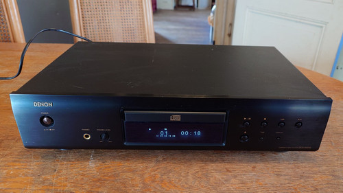 Denon DCD-500AE CD Player Compact Disc Player High End Digital Output Working!