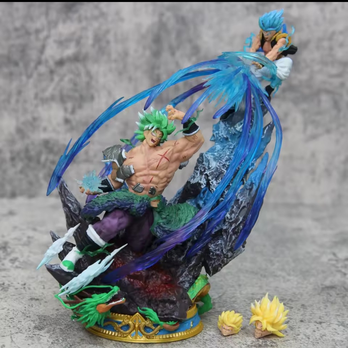 Broly Vs Gogeta Action Figure Dragon Ball Super Statua 20 Cm In PVC Giocattolo