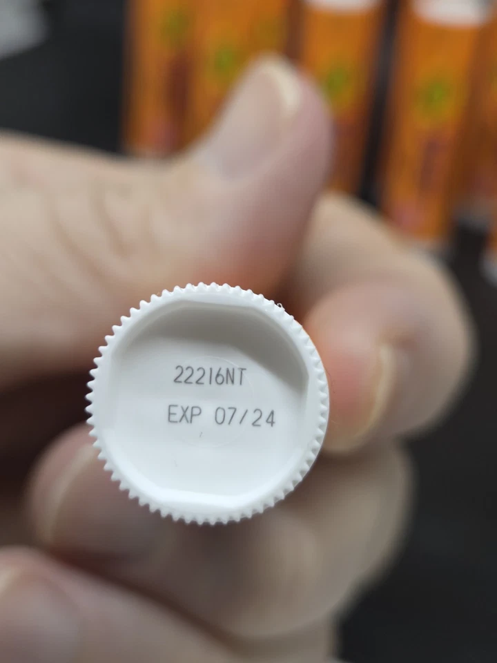 Lote De 12 Bálsamo Labial Protector Solar Ultra Deportivo Banana Boat LEER DESCRIPCIÓN Foto 2 de 4