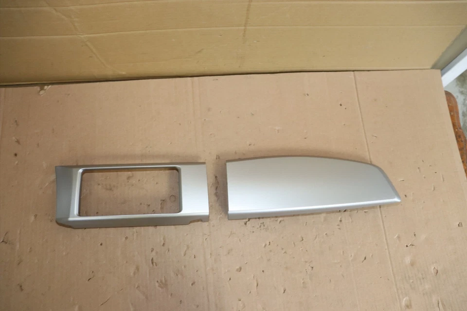 Subaru BRZ SCION FR-S 2013-2016 embellecedor de tablero bisel de audio embellecedor envolvente plateado Foto 2 de 4