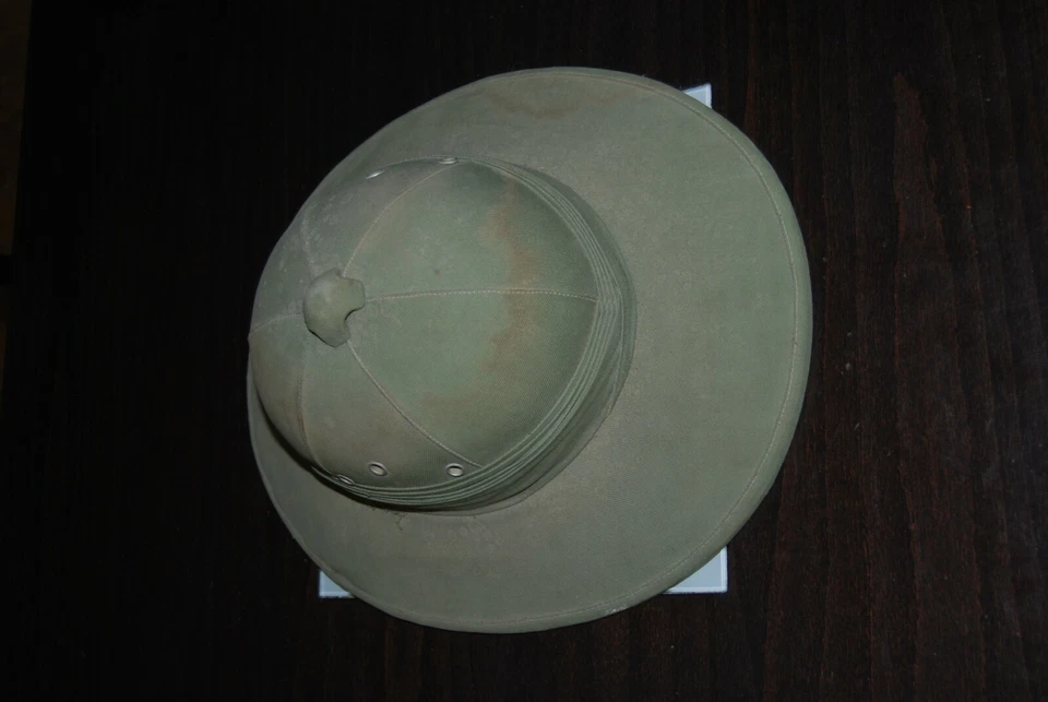 Capacete de Sol do Exército Britânico Primeira Guerra Mundial Ocupação do Iraque I. Encontrado no Iraque. Imperdível - Imagem 2 de 4