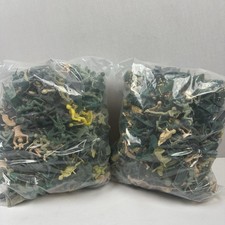 Vintage Plastic Army Men Lot 800 Mixed Soldiers Figures Bulk Toy Green Tan