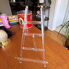 Présentoir de table pliable acrylique transparent chevalet, bouchons dorés 8 po x 6 po