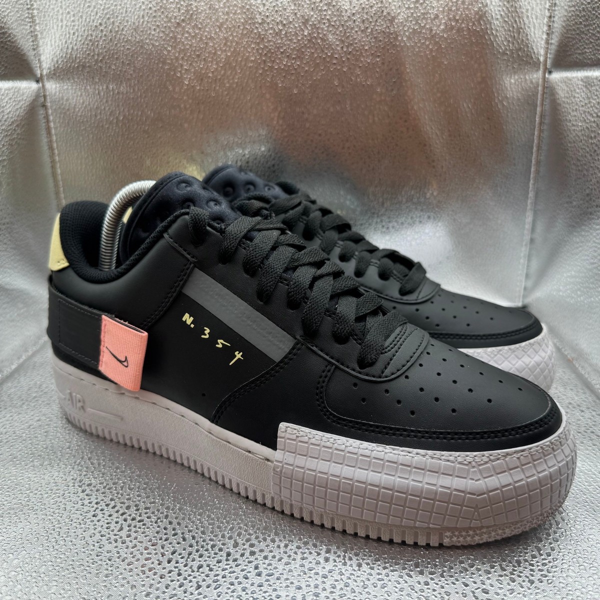 Size 9 - Nike Air Force 1 Type N.354