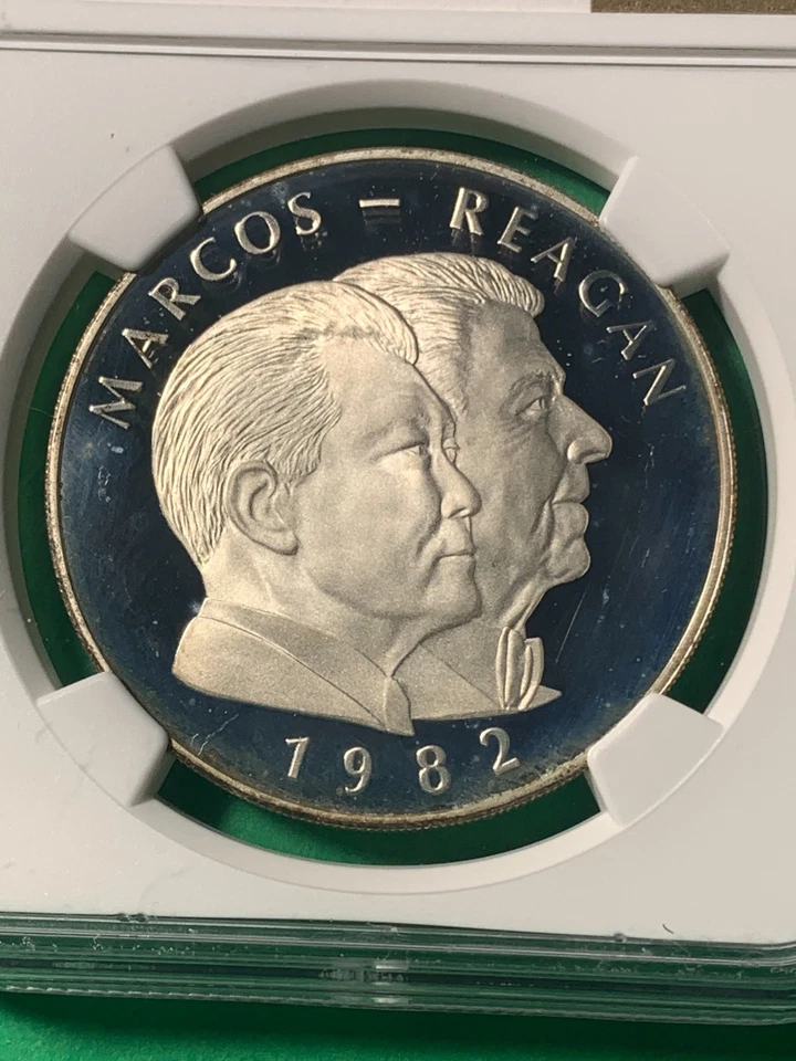 PHILIPPINES 1982 25 PISO MARCOS REAGAN PROOF NGC PF 68 UC SCARCE ONLY 250 MINTED - Image 3 of 4