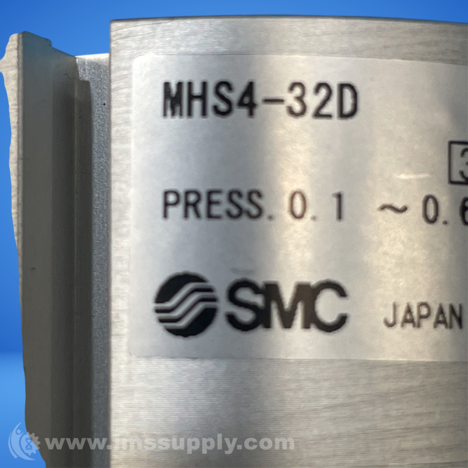 SMC MHS4-32D 4 Finger Gripper FNIP