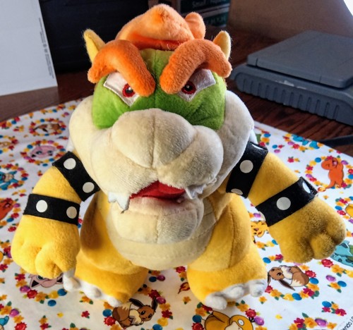 Super Mario Bros. 2009 Sanei Japan 10" Bowser Plush Super Mario Set w/ Tags