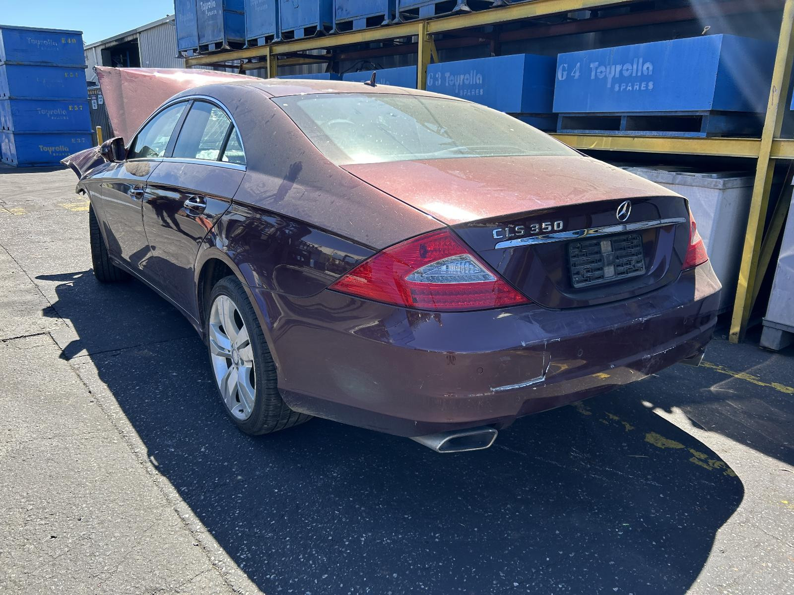 Mercedes CLS Class Bootlid C219 / CLS 350 04/2005-05/2011 - thumbnail 7