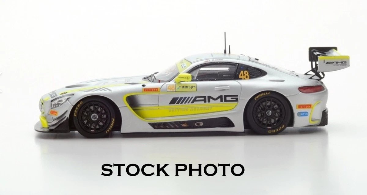 Spark Mercedes-Benz 1:18 Scale Diecast Cars, Trucks & Vans for