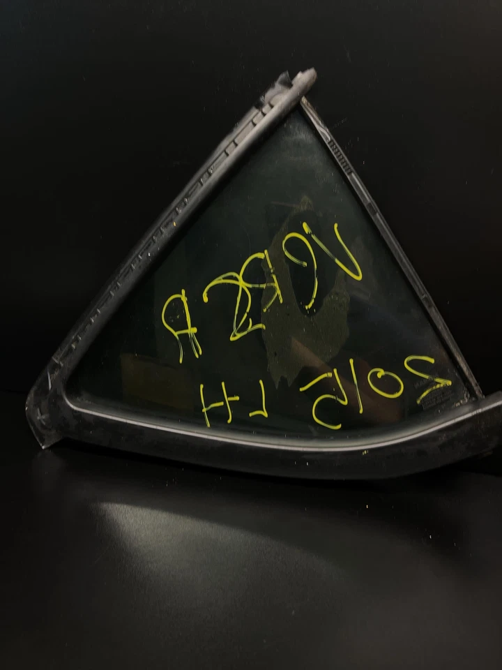 ✅ Vidrio parabrisas OEM 2014 A 2019 NISSAN VERSA HTBK (nota) Foto 2 de 4