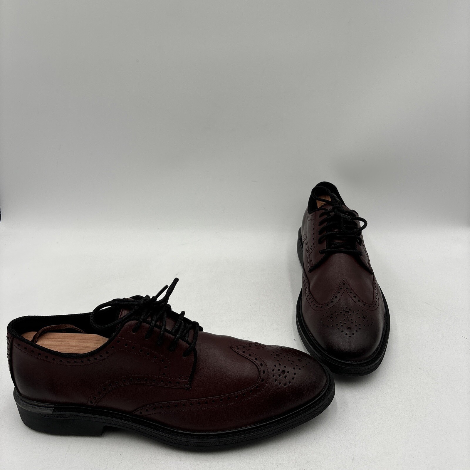 SAOLA Oxford a 5 occhielli Cole Haan Go To Pinot in finta pelle punta alare taglia 10 5 M