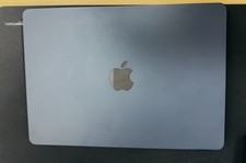 M2 MacBook Air 8GB Ram 256gb SSD - EXCELLENT CONDITION