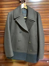 Authentic Gucci coat #270-004-099-9415