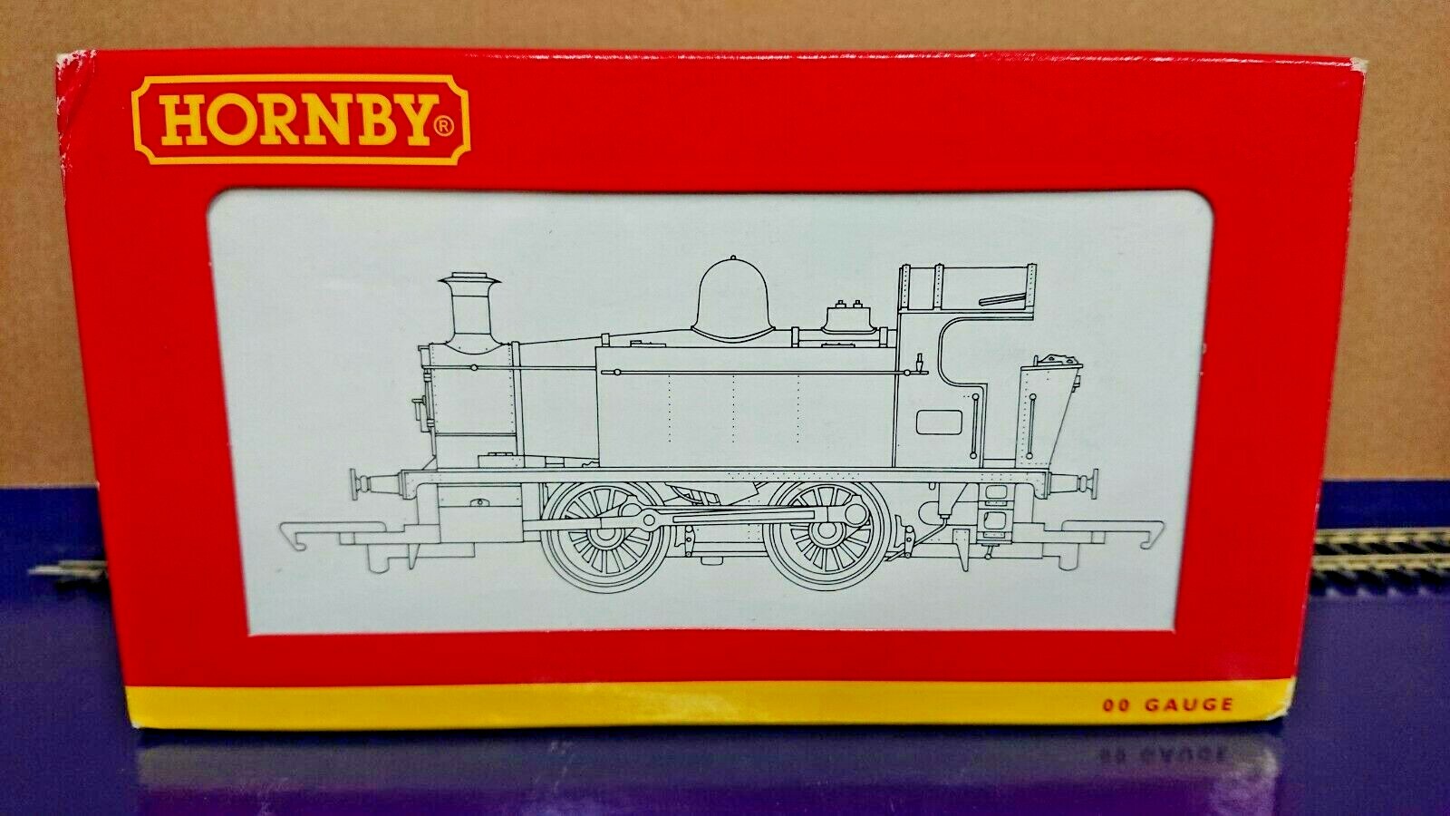 OO Gauge Hornby R3213 0-4-0 Tank LOCO SR 3102 Collectors Club 2013 ...