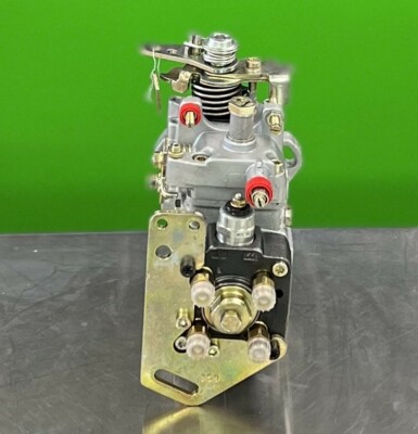 BOSCH Diesel Fuel Injection Pump For Case & Cummins 3.9L 3917528 