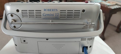 Roberts dab/fm radio Gemini 12. RD-12. SPARES OR REPAIR - Picture 7 of 15