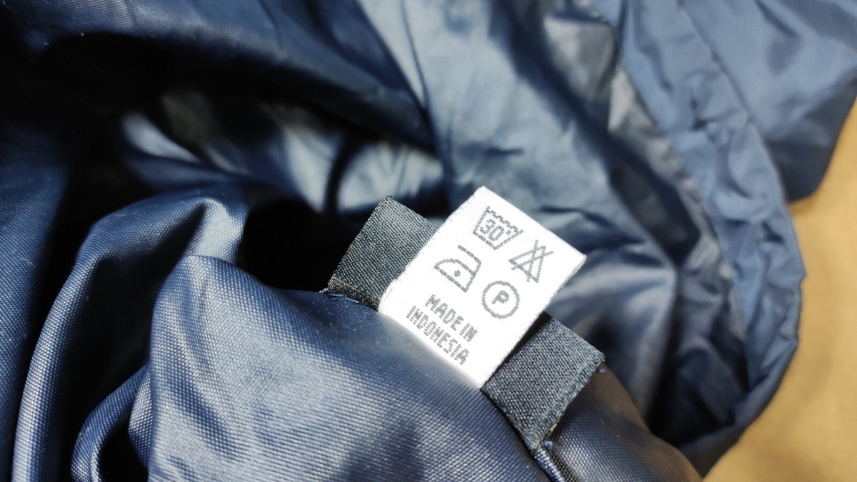 Napapijri Geographic Vintage Black Rain Jacket Size XS Napapijri Geographic Vintage Black Rain Jacket Size XS