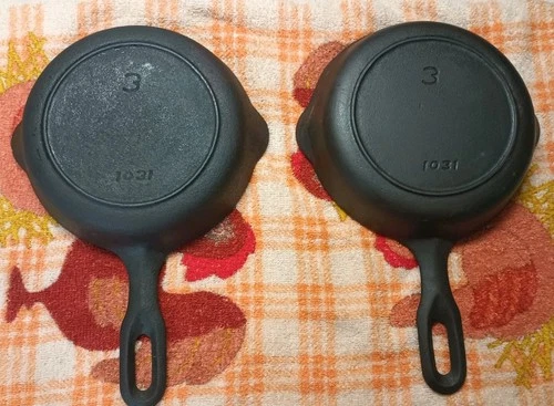 Vintage PAIR Griswold 1031 Iron Mountain No. 3  Cast Iron Skillets Restored