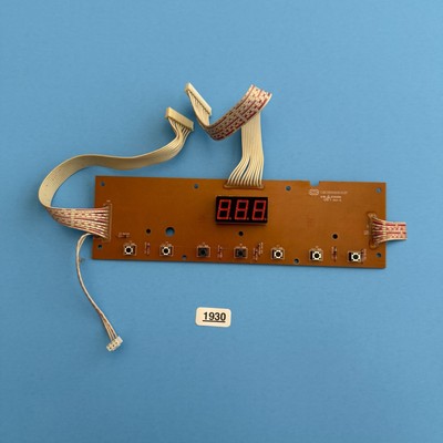 M-AUDIO Oxygen 61 MIDI Keyboard Used OEM Part: Display Circuit Board PCB