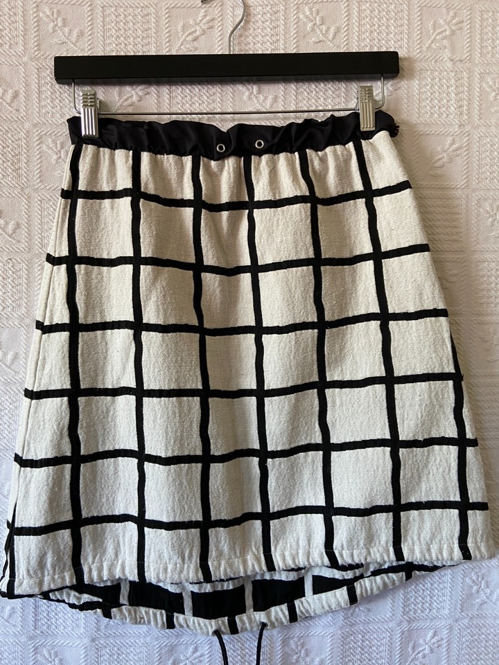 Department Five Made in Italy skirt textured black white size 8