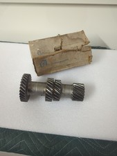 NOS GM 1358575 1962-63 Corvette 4 Speed Clust...