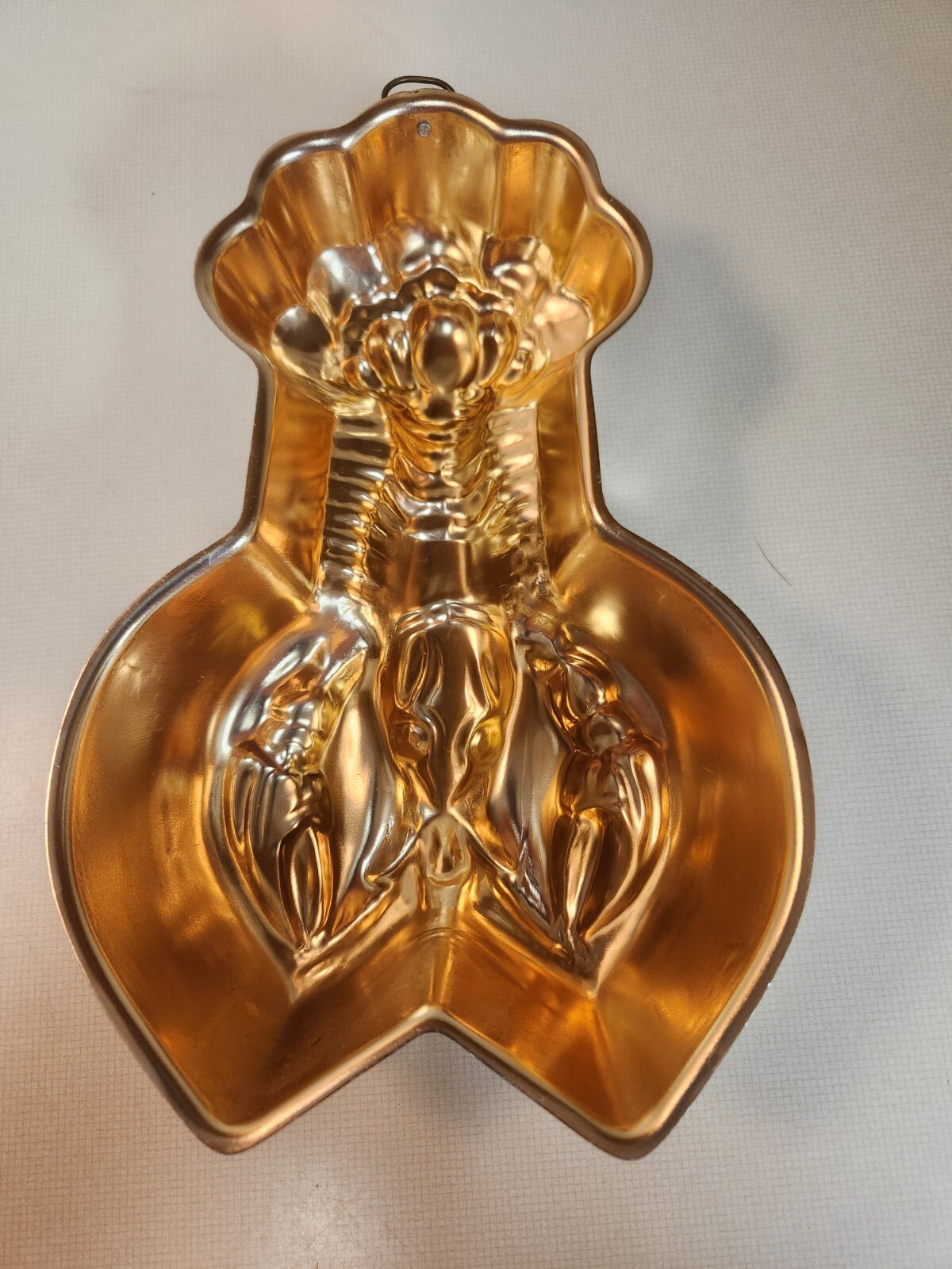 Vintage 10” Copper Lobster Jello Cake Ice Mold Wall Hanging Golden