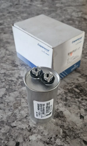 COPELAND 914-0037-17, 914003717 Run Capacitor. 35 MFD 440 Volt. (NEW IN BOX)