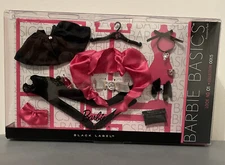 BARBIE BASICS  Accessory Pack- Look No. 01 Collection 001.5- T2359 NIB
