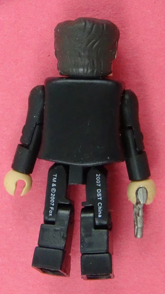 Figura suelta Tony Almeida Minimates #834-74 Foto 2 de 2