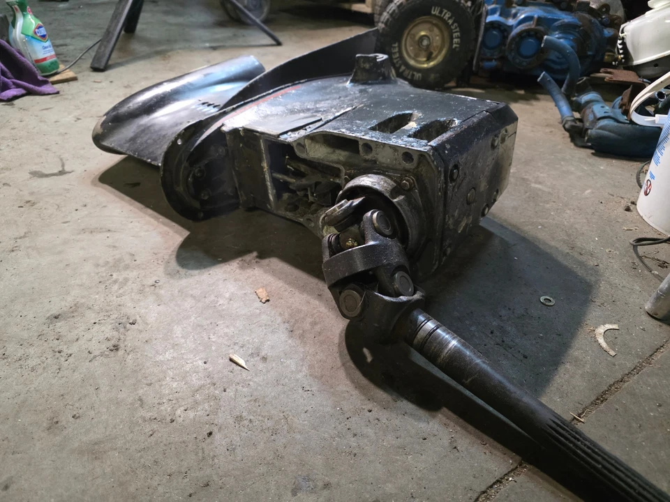 OMC Cobra Outdrive 1.10 ratio. Ideal for 4.3L OMC - Image 3 of 3