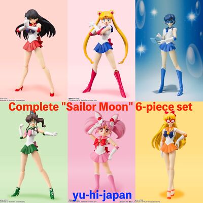 S.H. Figuarts Sailor Moon Figure - Animation Color Edition