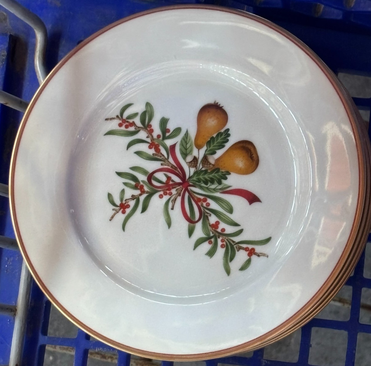 Set of 4 Royal Gallery Queensberry Salad Plates Christmas