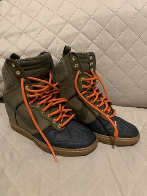 Nike Dunk Sky Hi Sneaker Boot 684954-300 Womens Size 6