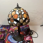 DALE TIFFANY STYLE  VINTAGE STAINED/SEASHELL SLAG GLASS TABLE LAMP DESK LIGHT