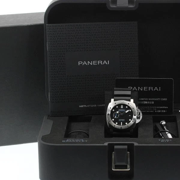 Panerai — Officine Panerai Submersible QuarantaQuattro PAM01229 44mm SS Watch #C1905