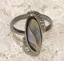 Vintage Abalone Shell Ring Silver Tone Adjustable size 7.5 Cocktail Ring
