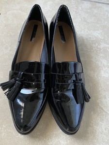 tahari loafers