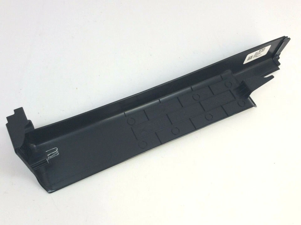 Chevrolet GMC Cadillac переднее пассажирское сиденье трек сторона черный чехол щит RH OEM - Изображение 3 из 4