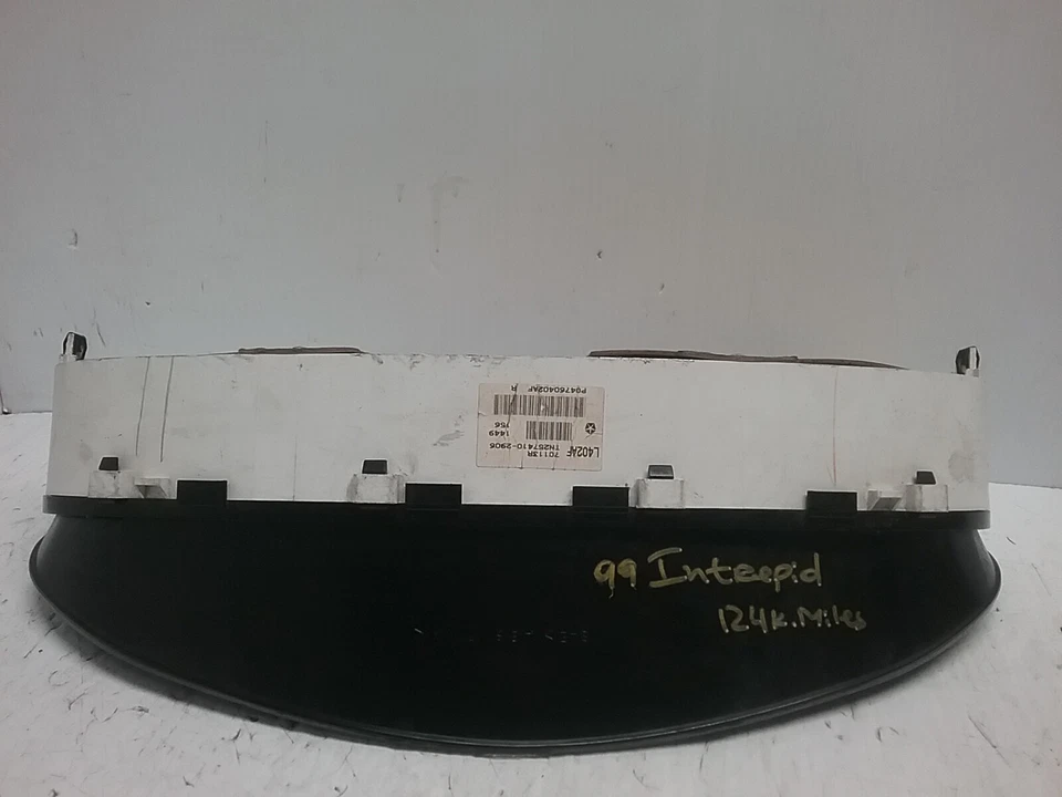 Dodge Intrepid 1998-2004 velocímetro cúmulo de cabeza (124 k millas) Foto 4 de 4