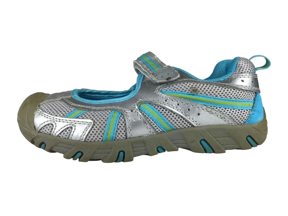 Zapatos informales Mary Jane Xhilaration para niñas Aqua punta redonda talla EE. UU. 3 Foto 2 de 4
