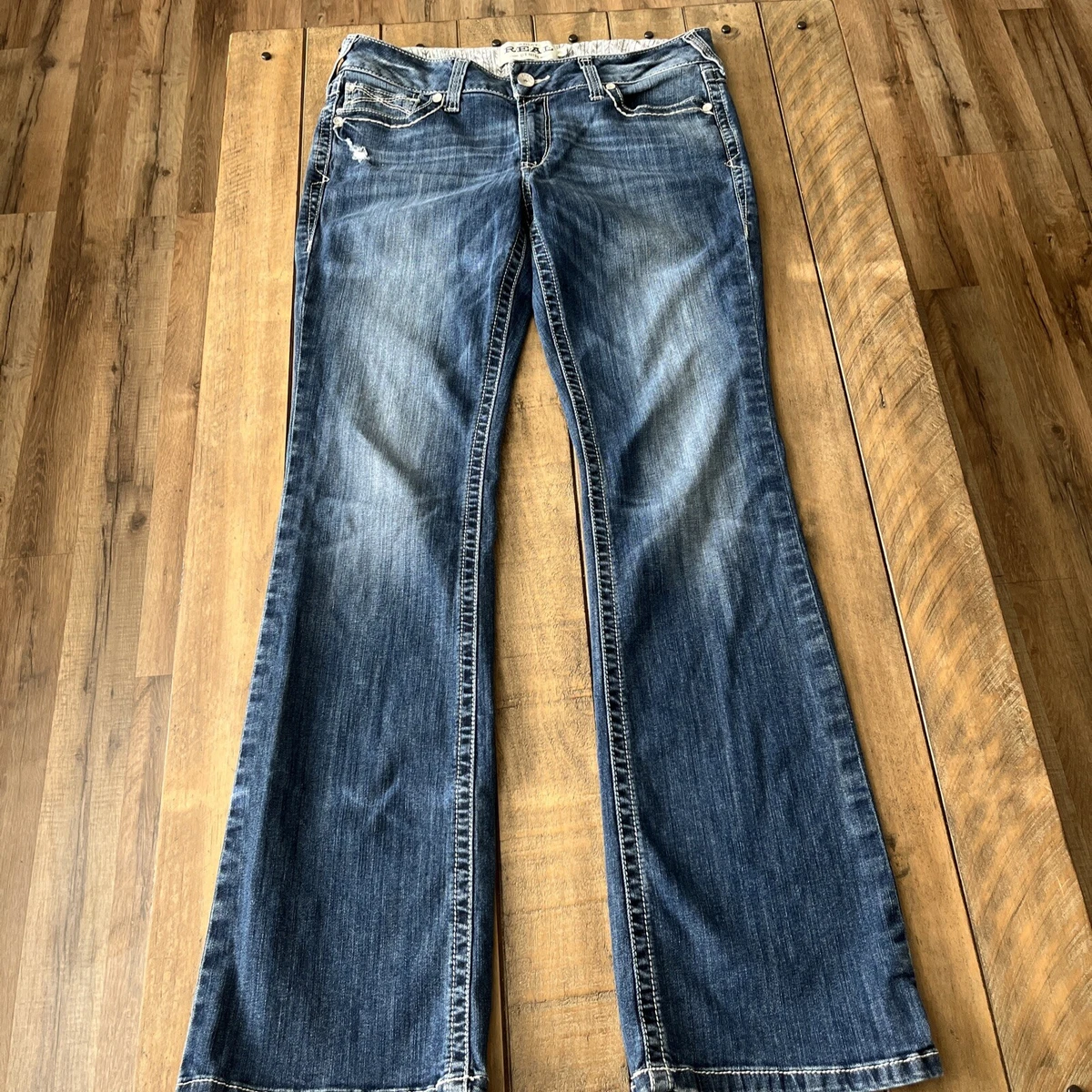105037 ariat top
